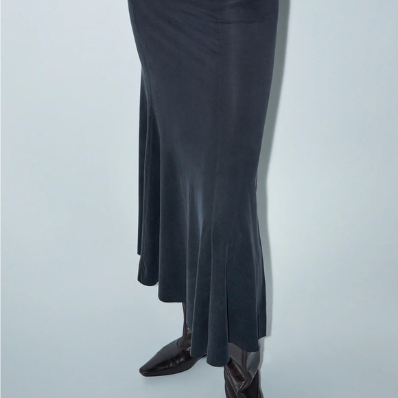 Paloma Wool Vicky Black Velvet Skirt Size S - Picture 3 of 6